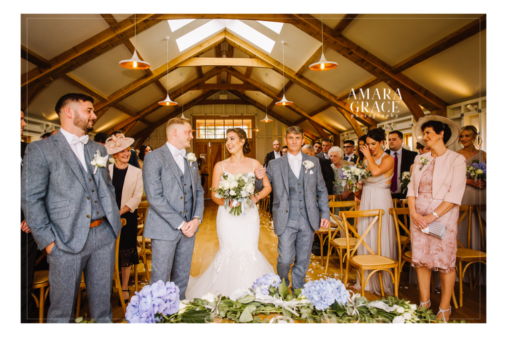 Lisa and Darren's stunning Cotswold wedding